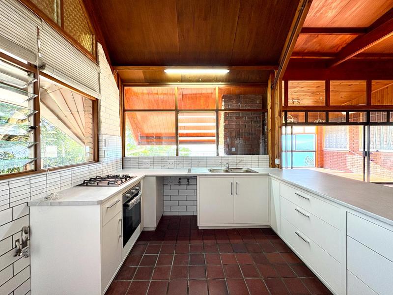 To Let 3 Bedroom Property for Rent in Gordons Bay Western Cape